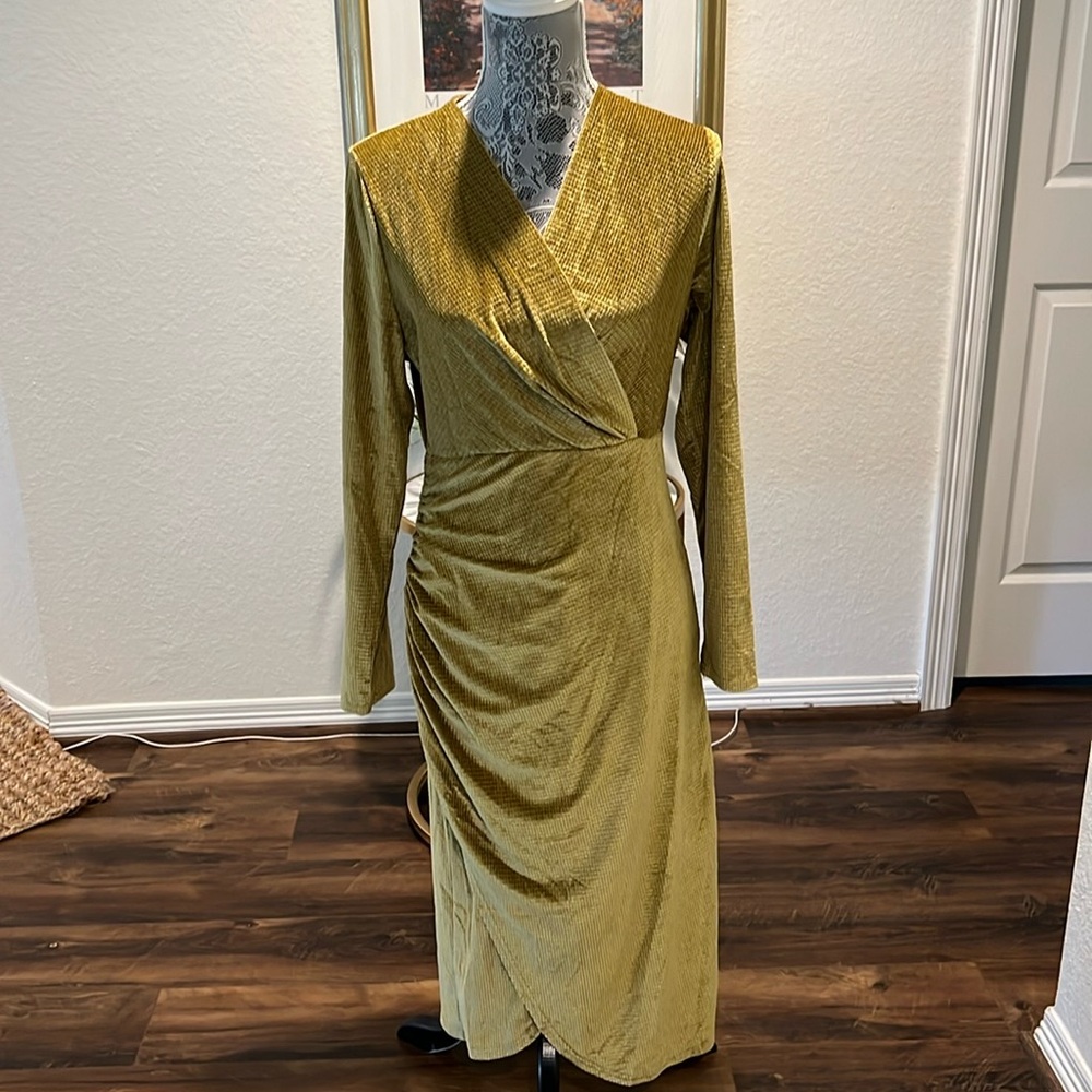 SURPLICE LONG SLEEVE DRESS
